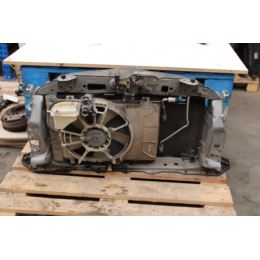 Pas przedni kompletny Toyota YARIS PAS KOMPLETNY1 2