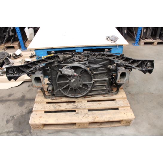 Pas przedni kompletny Ford FOCUS