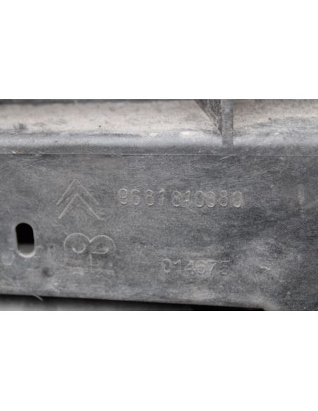 Pas przedni kompletny Citroen 9681810080