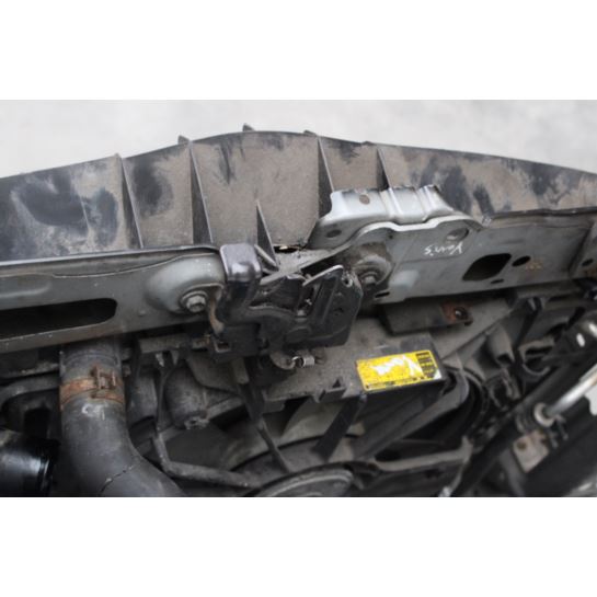 Pas przedni kompletny Toyota Yaris 23519674