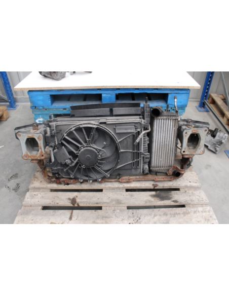 Pas przedni kompletny FORD FOCUS