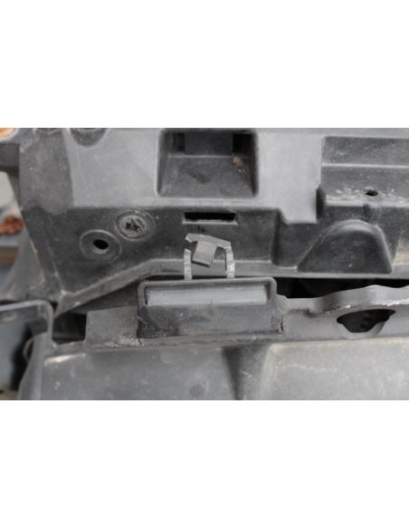 Pas przedni kompletny Ford FIESTA MK7