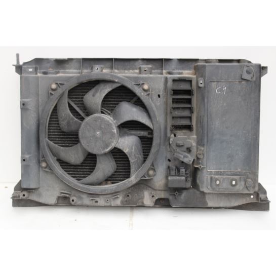 Pas przedni Citroen C4 9823718480