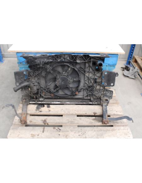 Pas przedni z chłodnicami Renault 752100004R