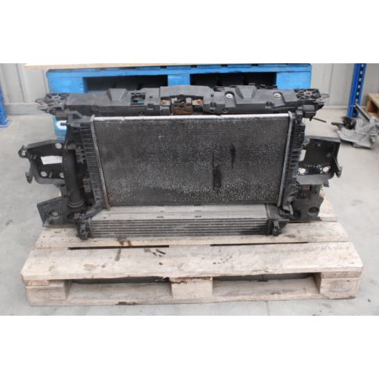 Pas przedni z chłodnicami Renault 752100004R