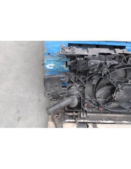 Pas przedni z chłodnicami Renault 752100004R