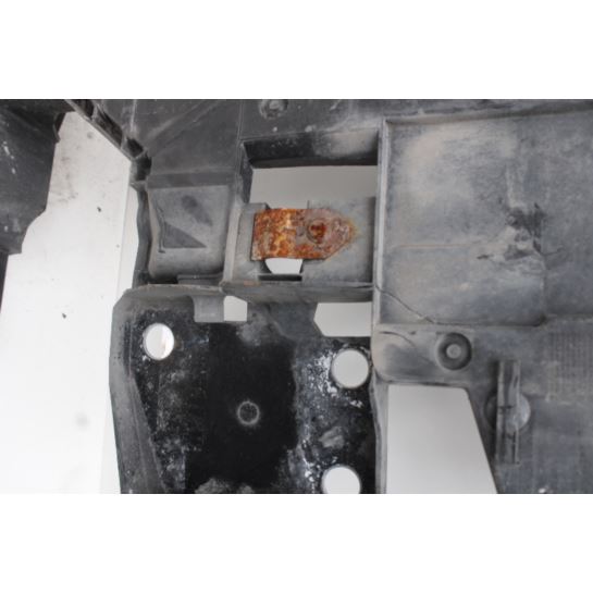 Pas przedni z wentylatorem Renault 752100004R
