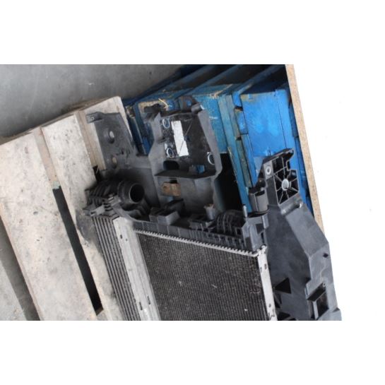 Pas przedni kompletny Renault SCENIC 752100007R