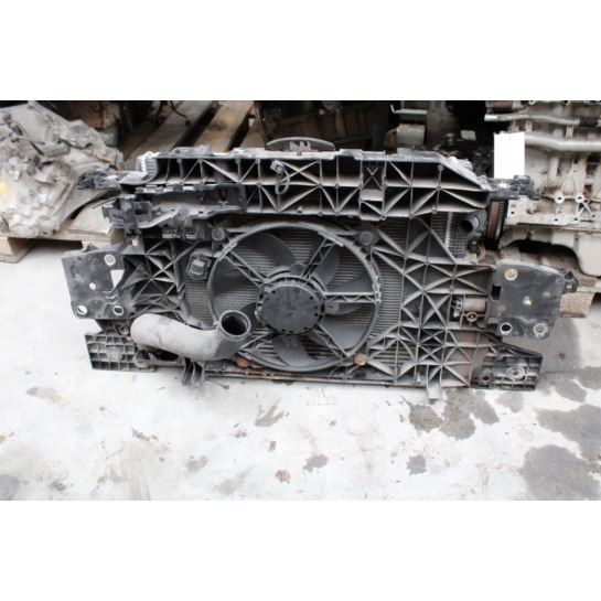 Pas przedni kompletny Renault SCENIC 752100007R