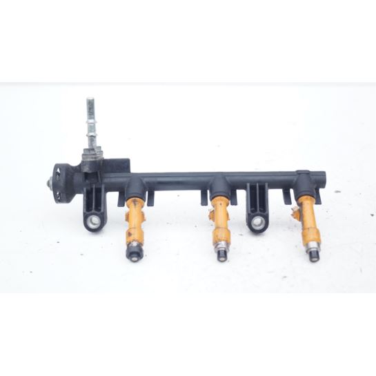 Listwa wtryskowa wtryski Toyota YARIS AYGO