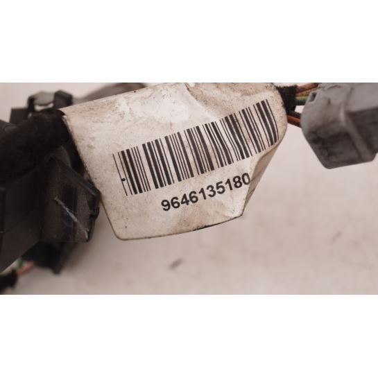Listwa wtryskowa Citroen Peugeot 1.4 16V