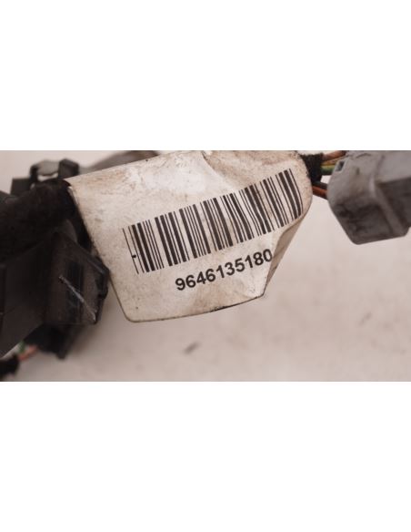 Listwa wtryskowa Citroen Peugeot 1.4 16V