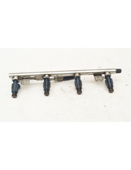 Listwa wtryskowa Audi A4 B6 1.8 T 06B133551N