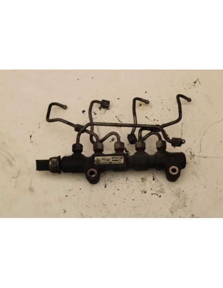 Listwa wtryskowa Ford Fiesta 1.4 TDCI 9654592690