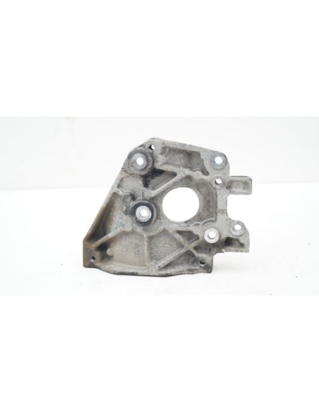 Łapa wspornik silnika Ford Peugeot 1.6 TDCI