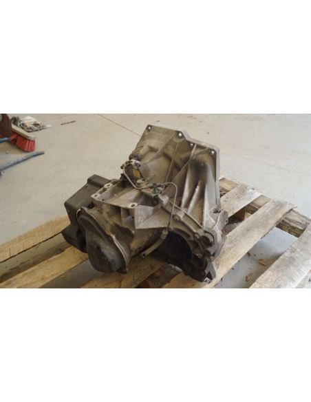 Skrzynia biegów Ford FIESTA 1.6 TDCI 8A6R7002FA