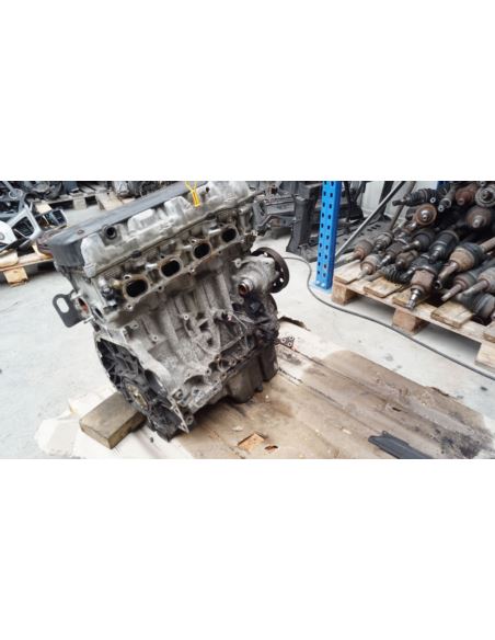 Silnik bez osprzętu słupek Suzuki SWIFT MK6 1.5 B
