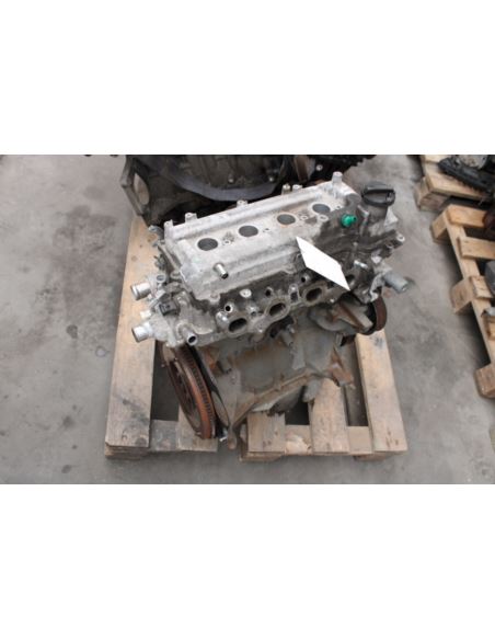 Silnik bez osprzętu Toyota YARIS II 1.3 VVTi 2S-P7