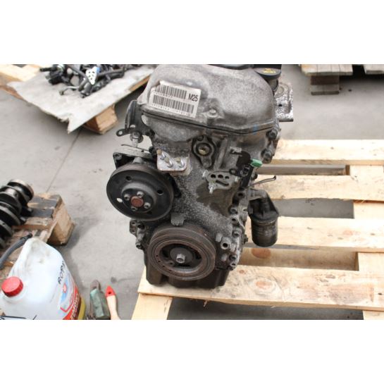 Silnik bez osprzętu słupek Suzuki SWIFT MK6 1.5 B