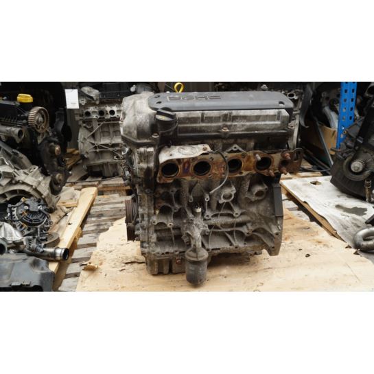 Silnik bez osprzętu słupek Suzuki SWIFT MK6 1.5 B