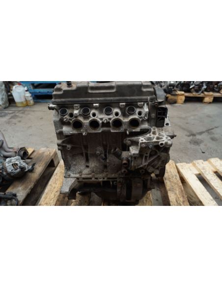 Silnik bez osprzętu KFT Peugeot 207 1.4 8V benzyna