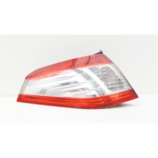Lampa tylna lewa w błotnik Peugeot 508 9686779580