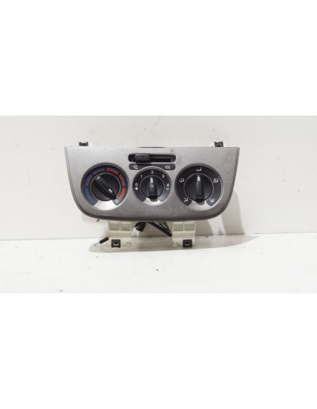 Panel nawiewu klimatyzacji Fiat QUBO