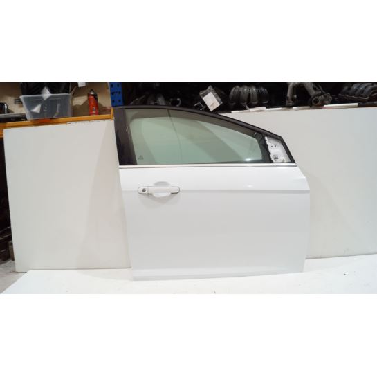 Drzwi prawy przód przednie Ford FOCUS MK3 11-14r