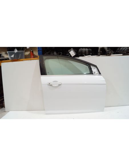 Drzwi prawy przód przednie Ford FOCUS MK3 11-14r