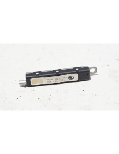 Wzmacniacz antenowy Skoda FABIA II 5J0035577A