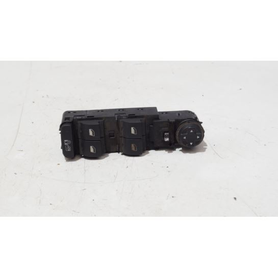 Przełącznik szyblusterek Peugeot 508 98026370ZD