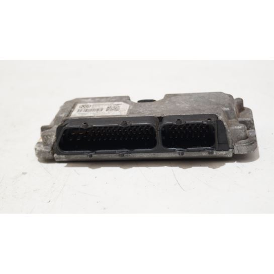 Komputer sterownik ECU Skoda FABIA II 03C906024BH
