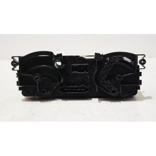 Panel nawiewu klimatyzacji Mitsubishi COLT 6966007