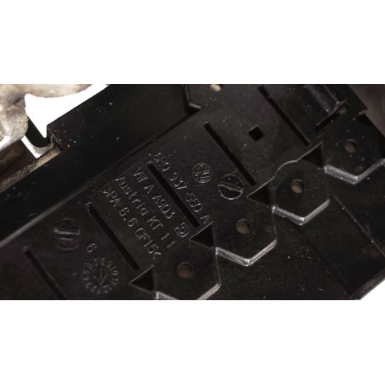 Skrzynka moduł bezpiecników Seat Skoda 6R0937550A