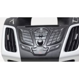 Panel sterowania radia Ford FOCUS MK3 AM5T18K811BE 2