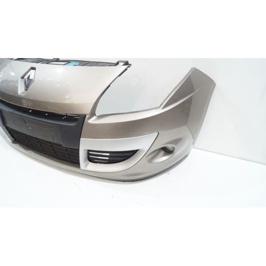 Zderzak przedni kompletny Renault SCENIC III
