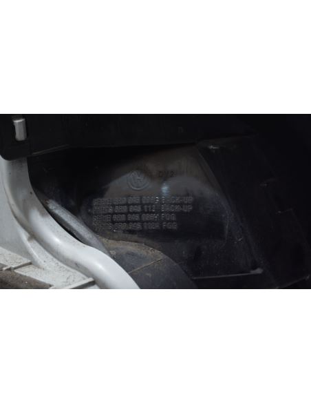 Lampa tylna prawa Volkswagen POLO V 6R0945096