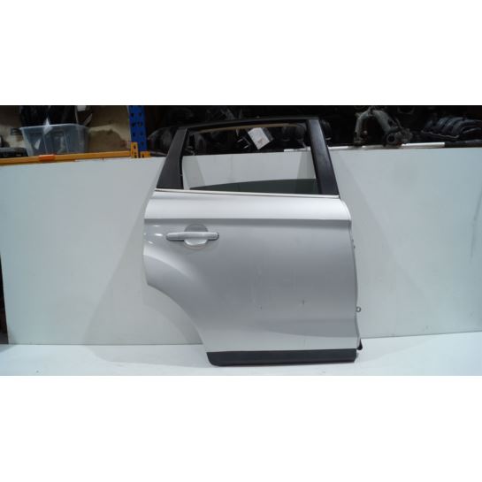 Drzwi tylne prawe Ford KUGA MK1 lakier 08