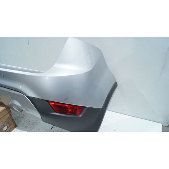 Zderzak tylny kompletny Ford KUGA MK1 lakier 08