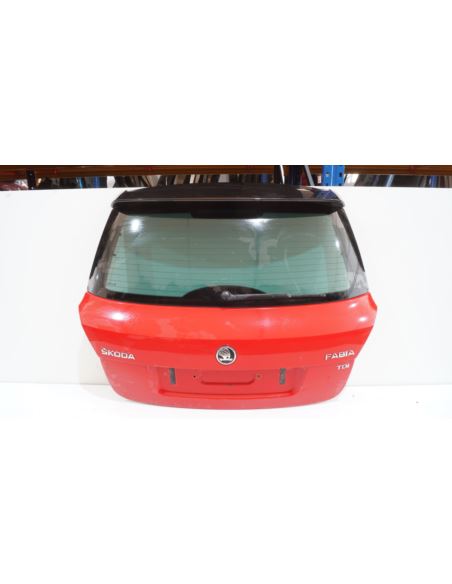 Klapa bagażnika Skoda FABIA II