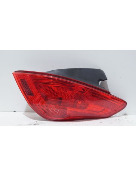 Lampa prawa tylna Peugeot 308
