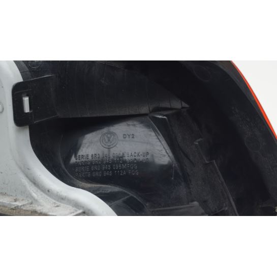 Lampa tylna prawa Volkswagen POLO V 6R0945096