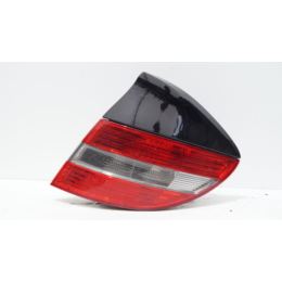 Lampa prawy tył Mercedes CLC CL203 lakier C755