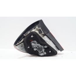 Lampa prawy tył Mercedes CLC CL203 lakier C755 2
