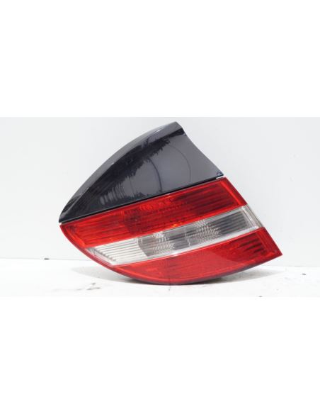 Lampa tylna lewa Mercedes CLC CL203 A2038204764