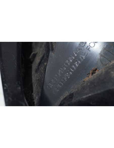 Lampa tylna lewa Volkswagen POLO V 6R0945095AA