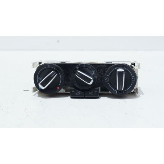 Panel klimatyzacji nawiewu Vw POLO 6R 6R0820045N