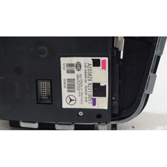 Lampka oświetlenia kabiny Mercedes CLC W203