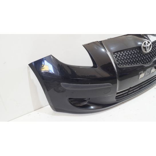 Zderzak przedni kompletny Toyota YARIS II LIFT