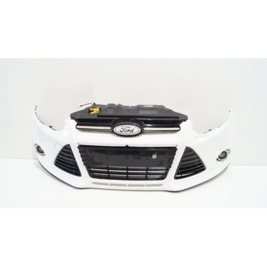 Zderzak przedni Ford Focus MK3